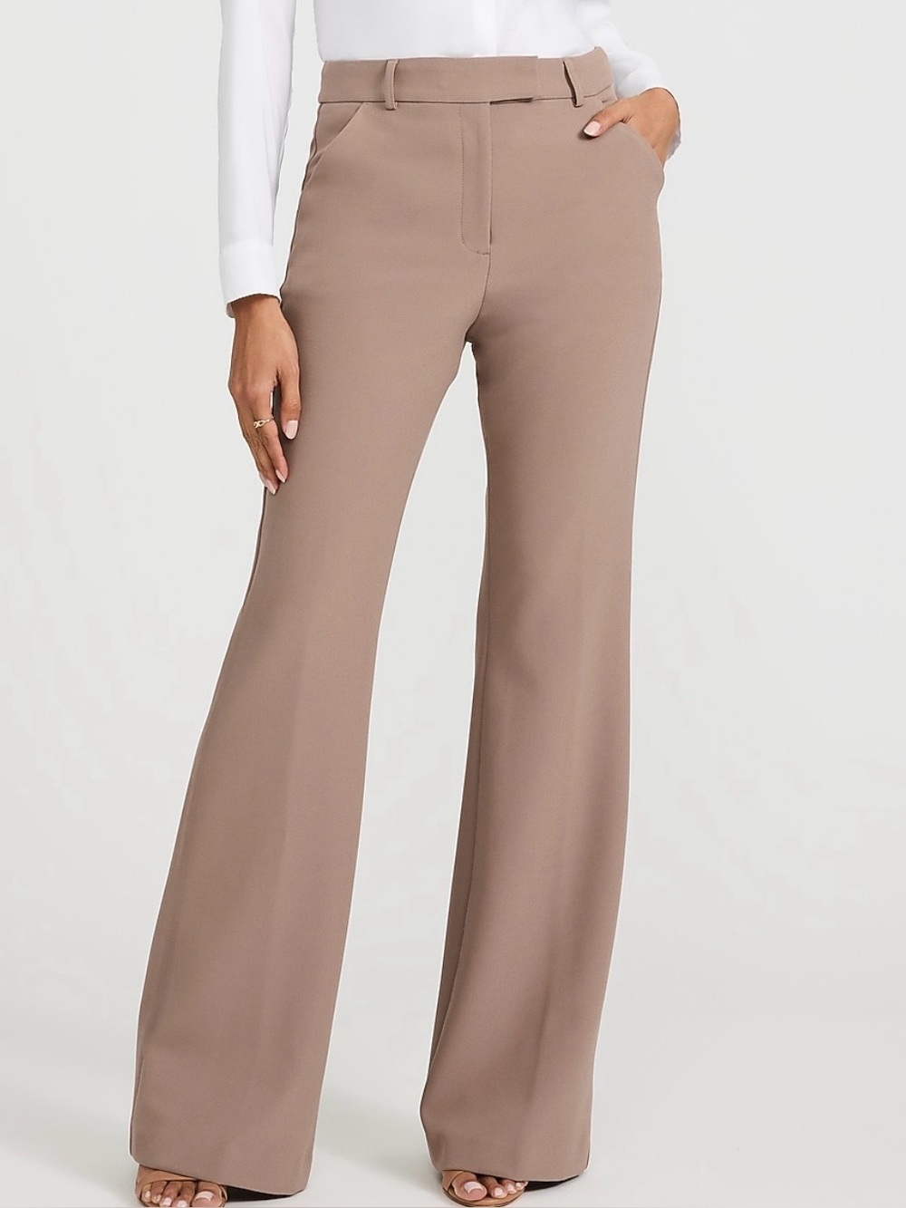 Express Women’s Editor Studio Stretch Twill High Waisted Slim Flare Pant